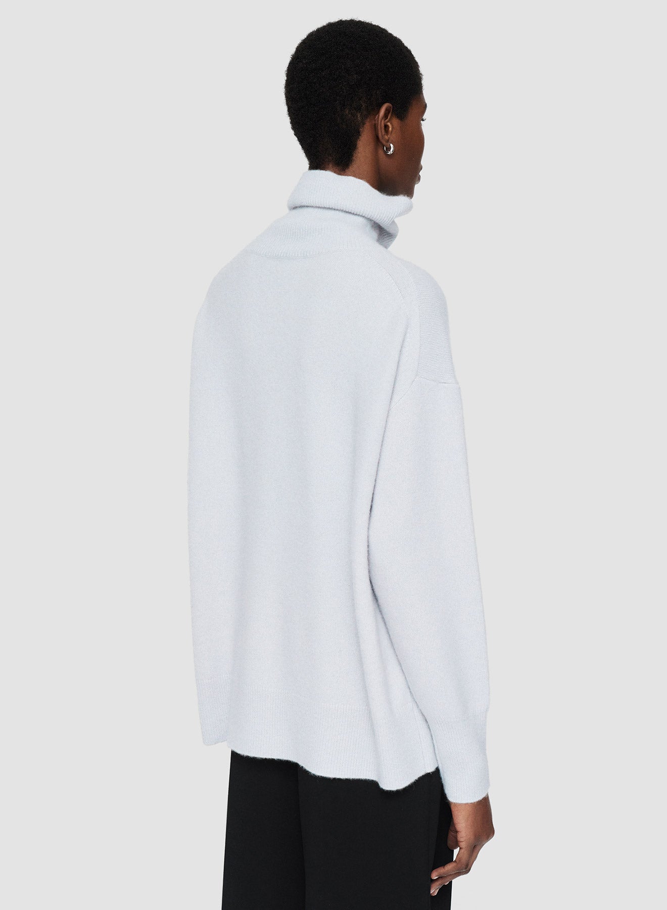 HIGH NK BR CMERE TOP FROST