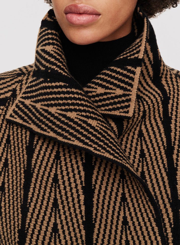 JACKET CHEVRON BLACK/OAK