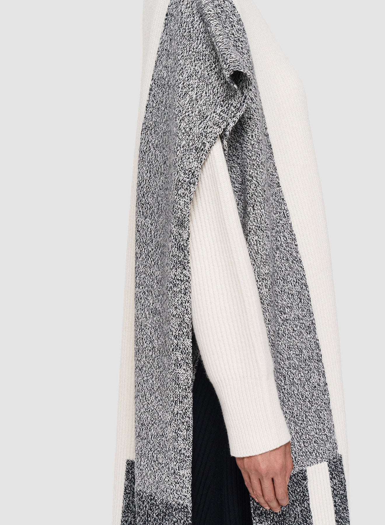 PONCHO STRIPES IVORY/BLACK