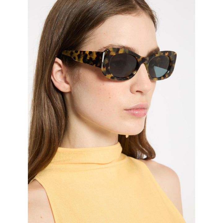 resolved:gid://shopify/Product/10403229040962
