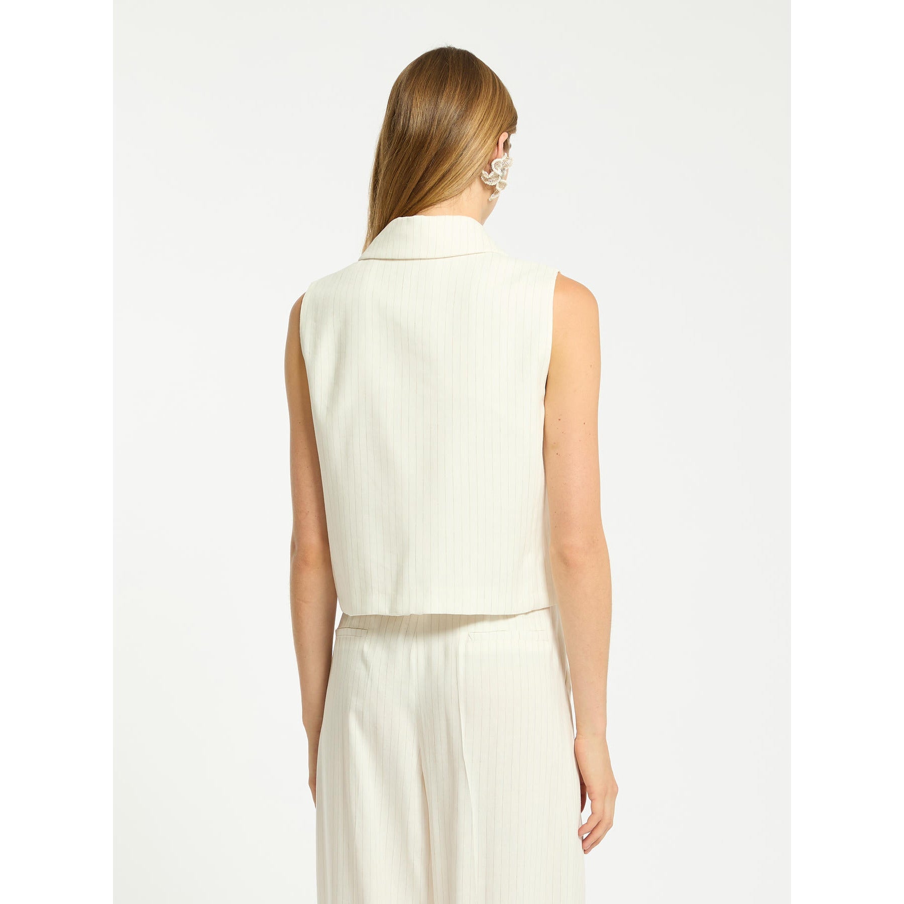 resolved:gid://shopify/Product/10403229106498