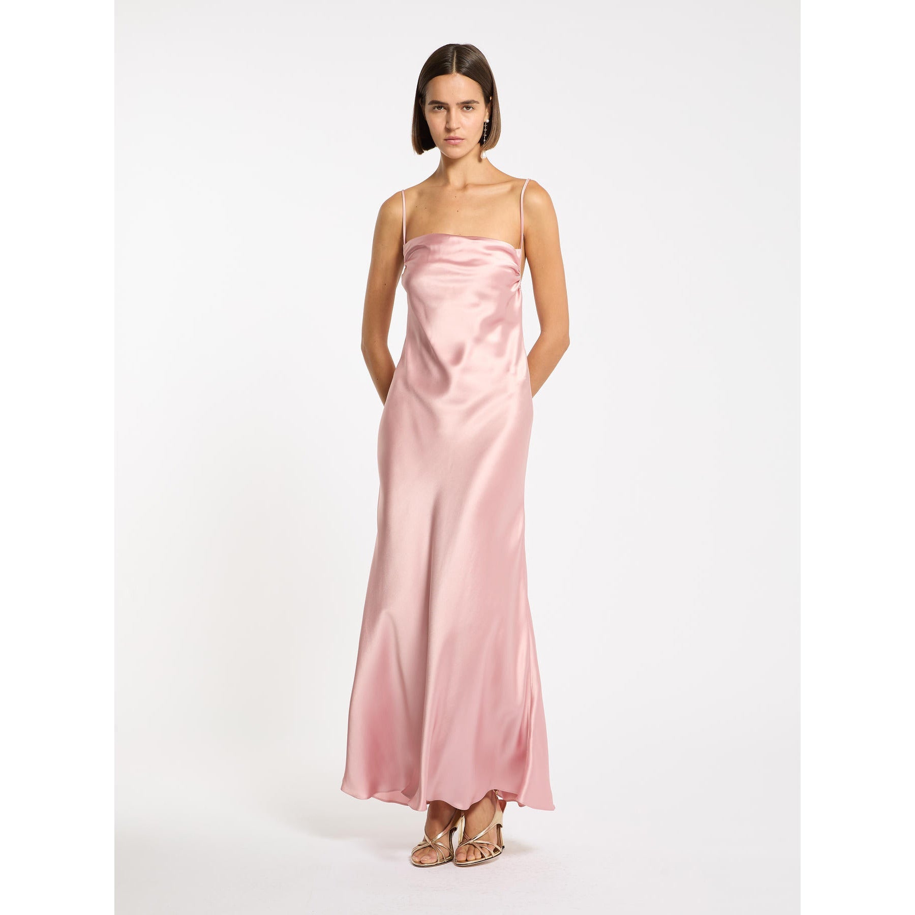 resolved:gid://shopify/Product/10403229237570