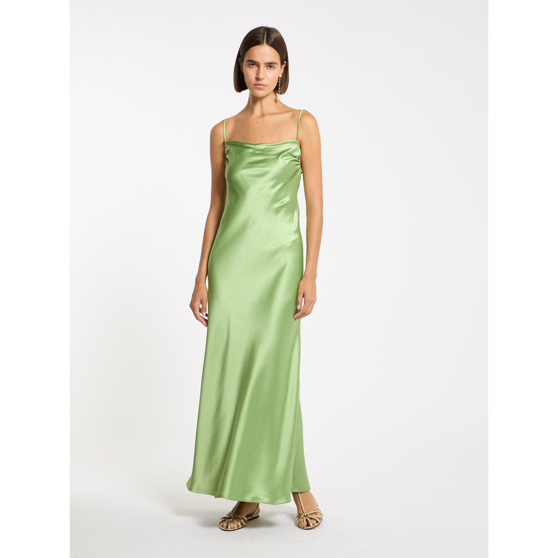 resolved:gid://shopify/Product/10403229237570