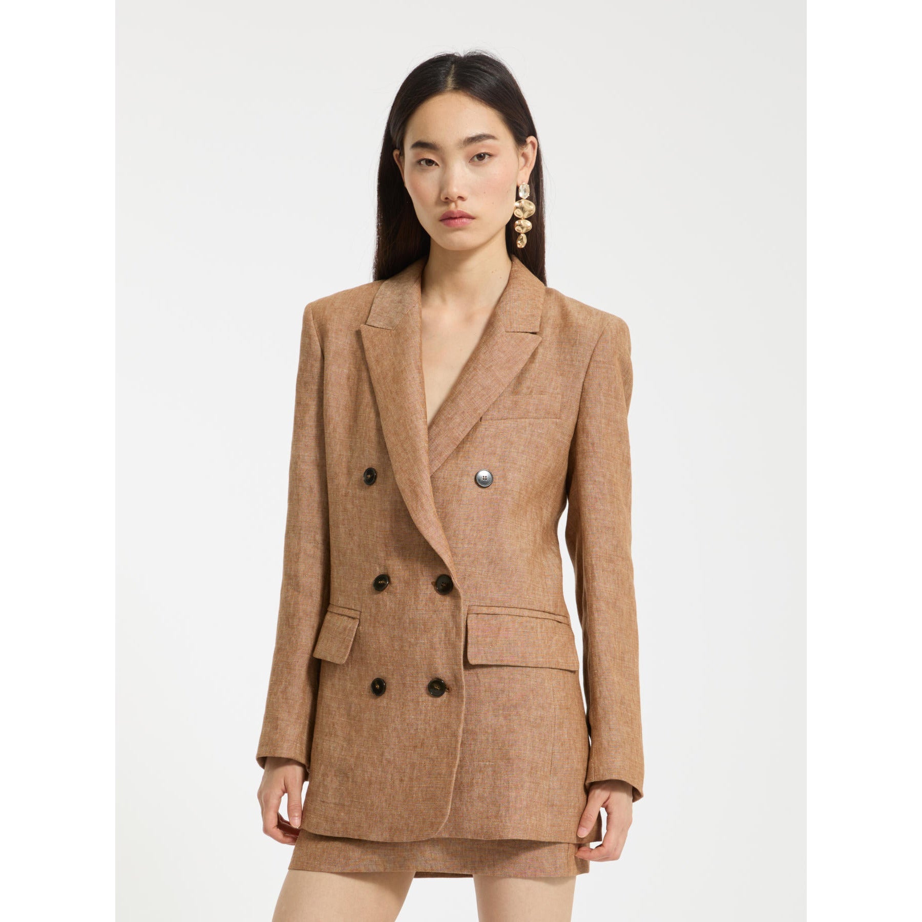 resolved:gid://shopify/Product/10403229663554
