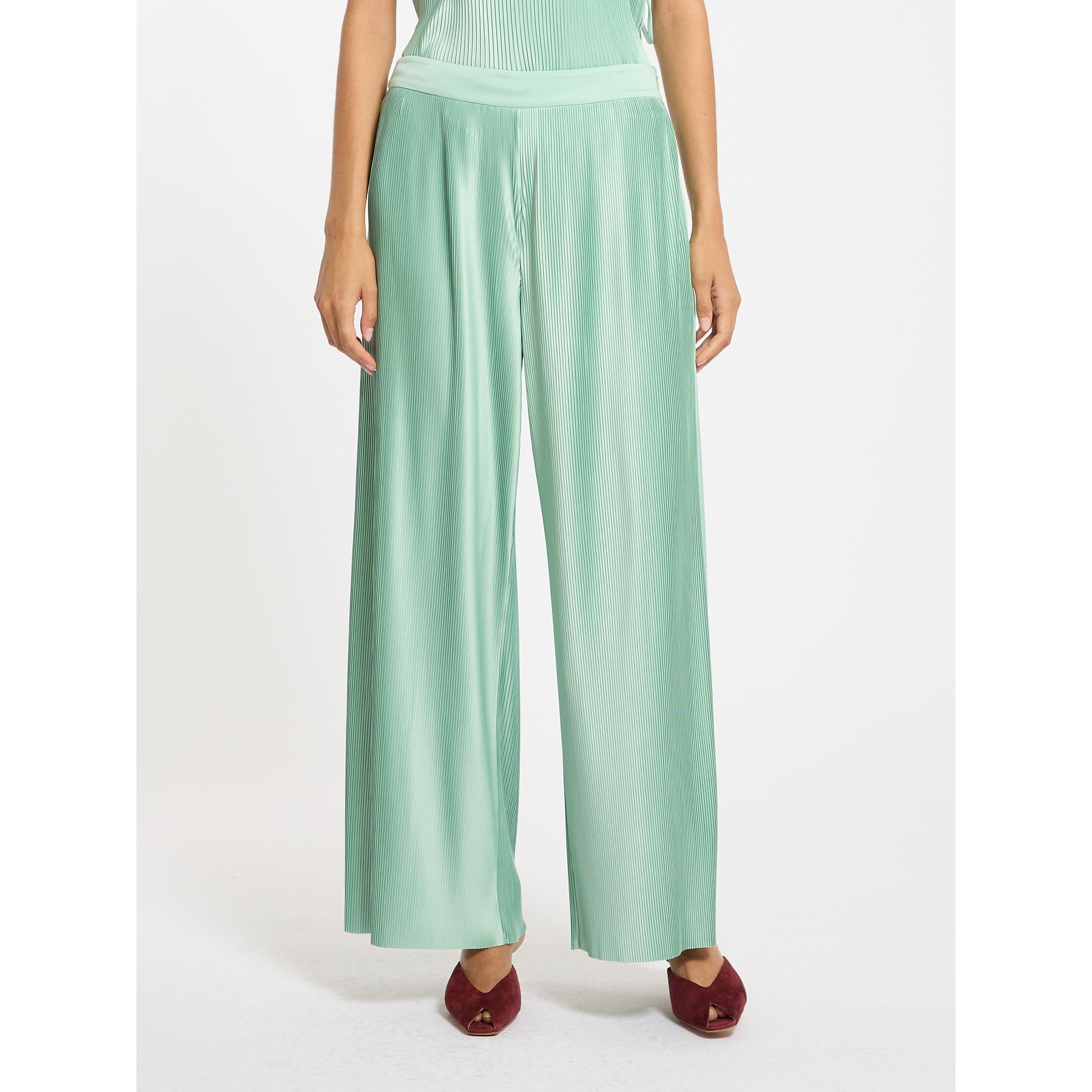 resolved:gid://shopify/Product/10403229892930