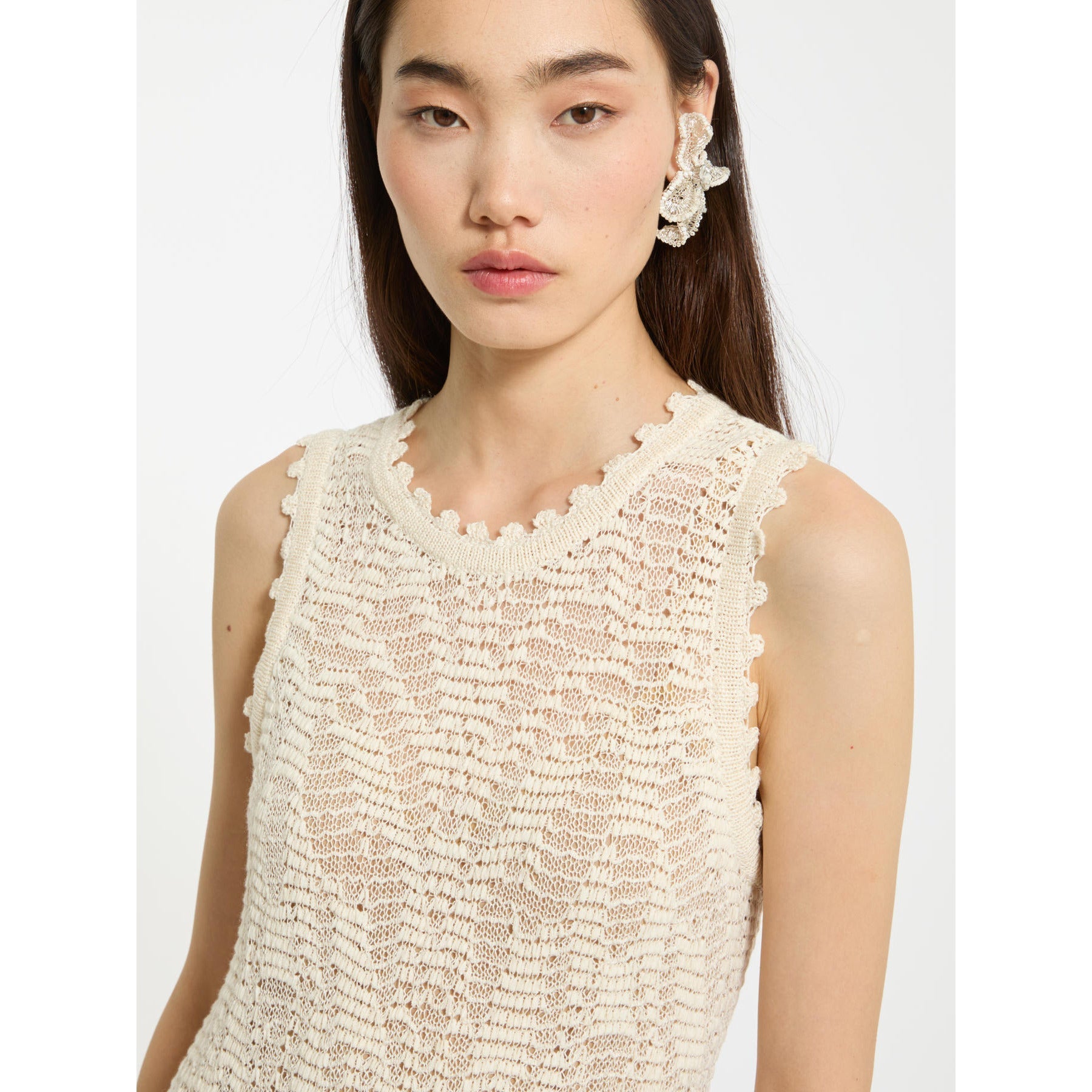 resolved:gid://shopify/Product/10403230417218