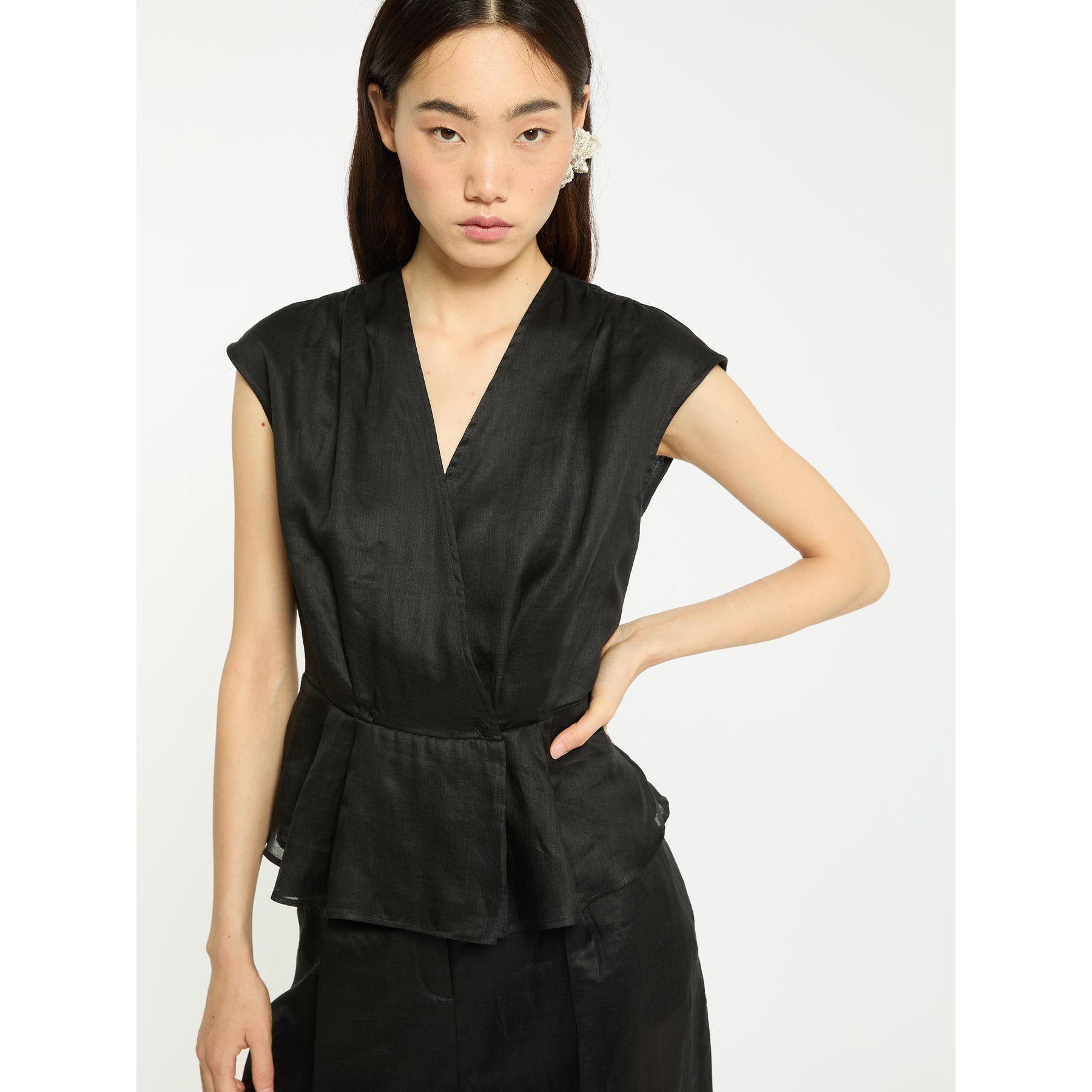 resolved:gid://shopify/Product/10403232678210