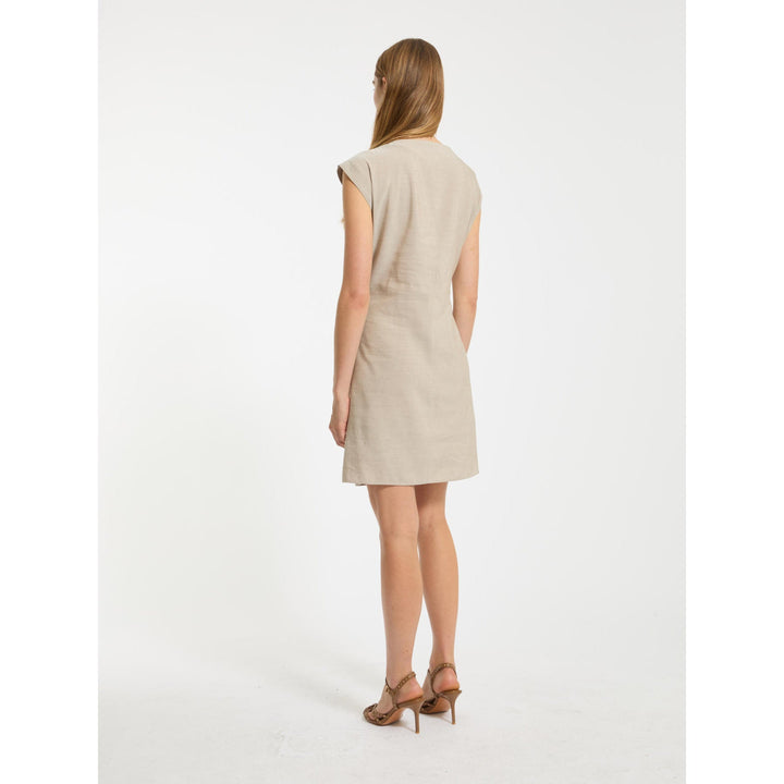 resolved:gid://shopify/Product/10403233333570