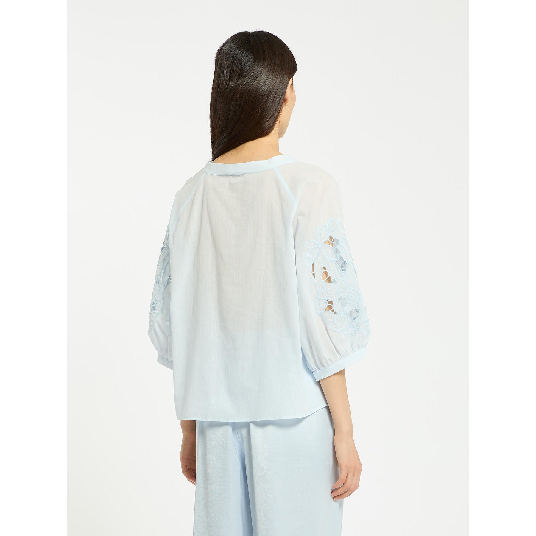 resolved:gid://shopify/Product/10403233399106