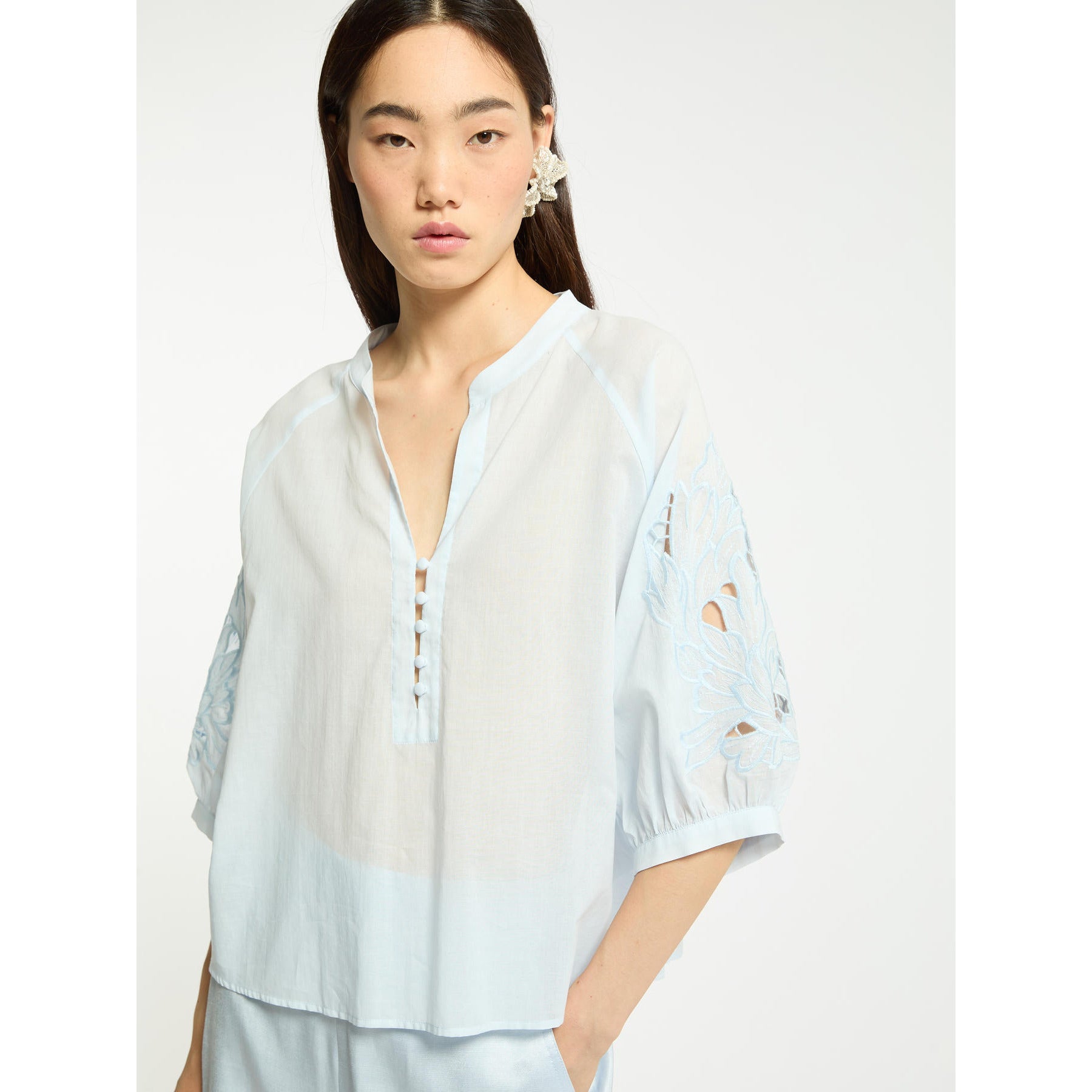 resolved:gid://shopify/Product/10403233399106