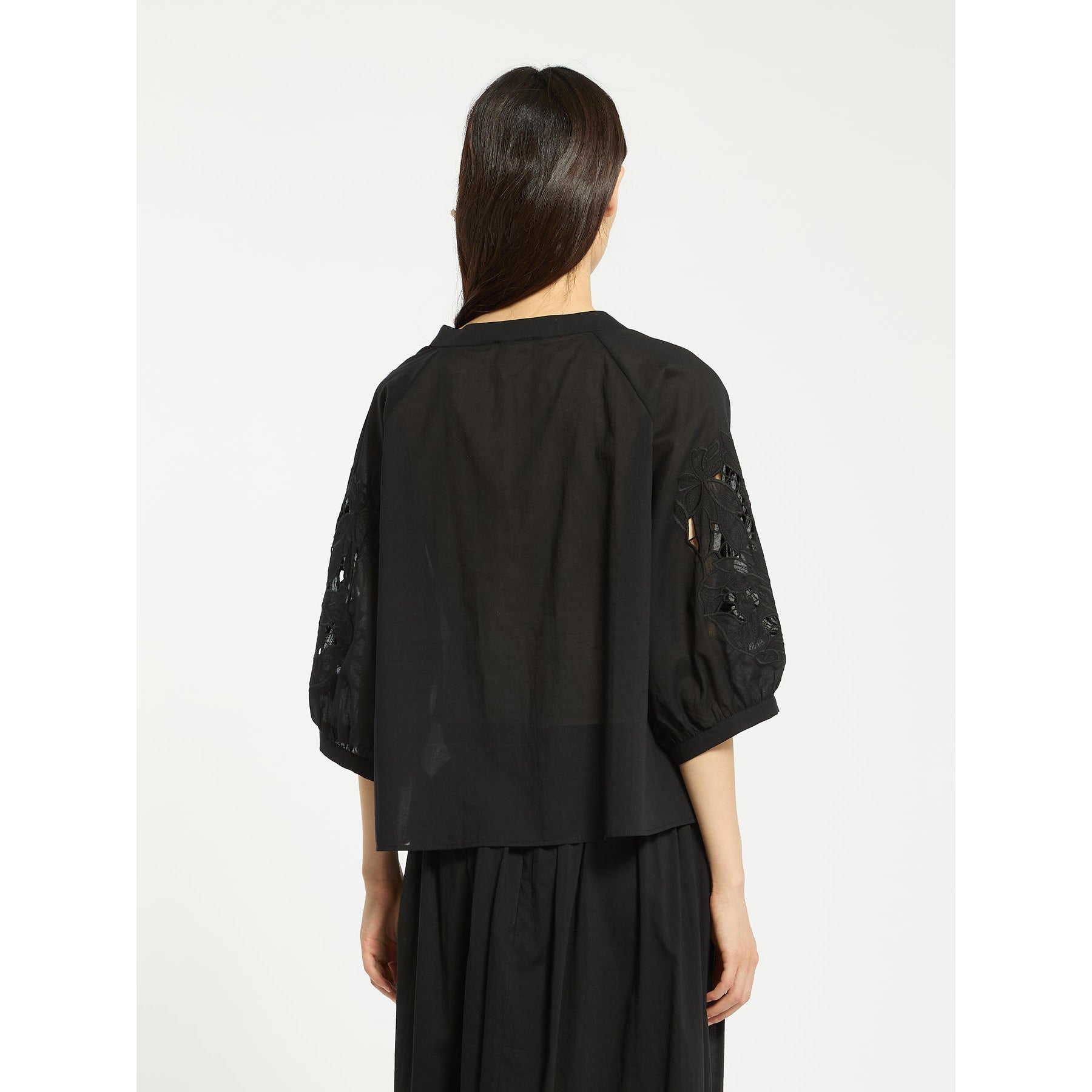 resolved:gid://shopify/Product/10403233399106