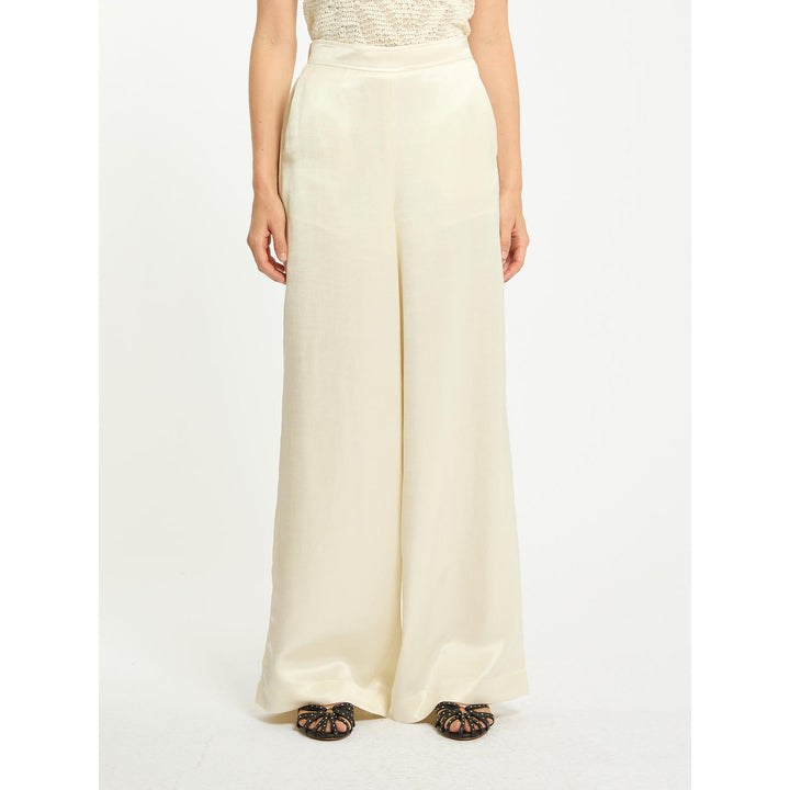 resolved:gid://shopify/Product/10403234218306