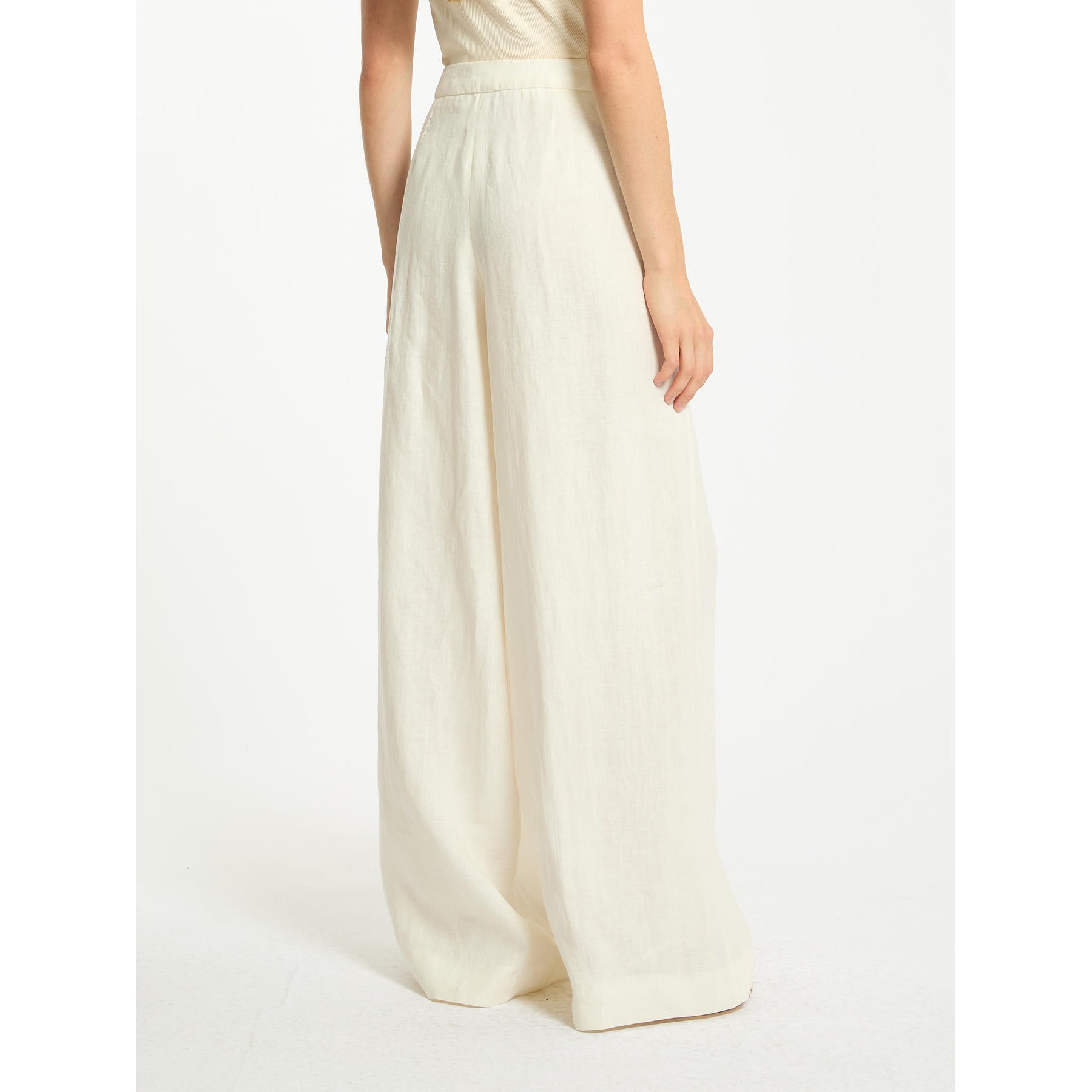 resolved:gid://shopify/Product/10403235234114