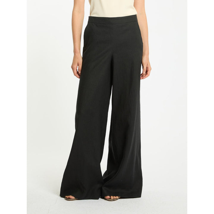resolved:gid://shopify/Product/10403235234114
