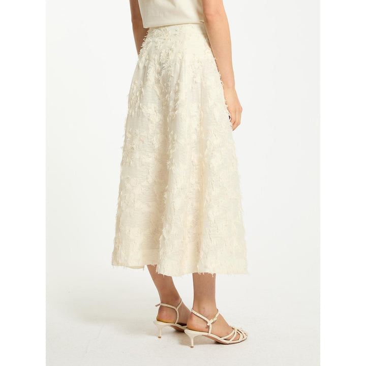 resolved:gid://shopify/Product/10403235299650