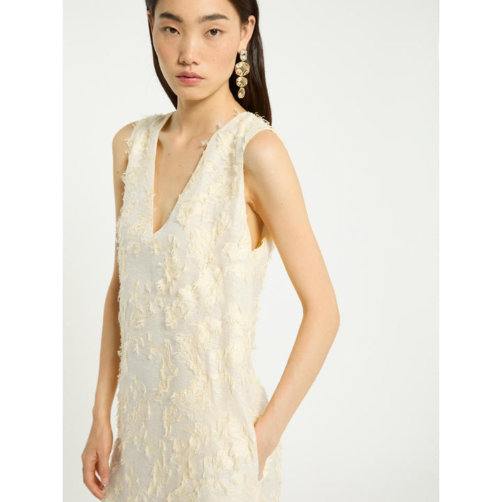 resolved:gid://shopify/Product/10403236053314
