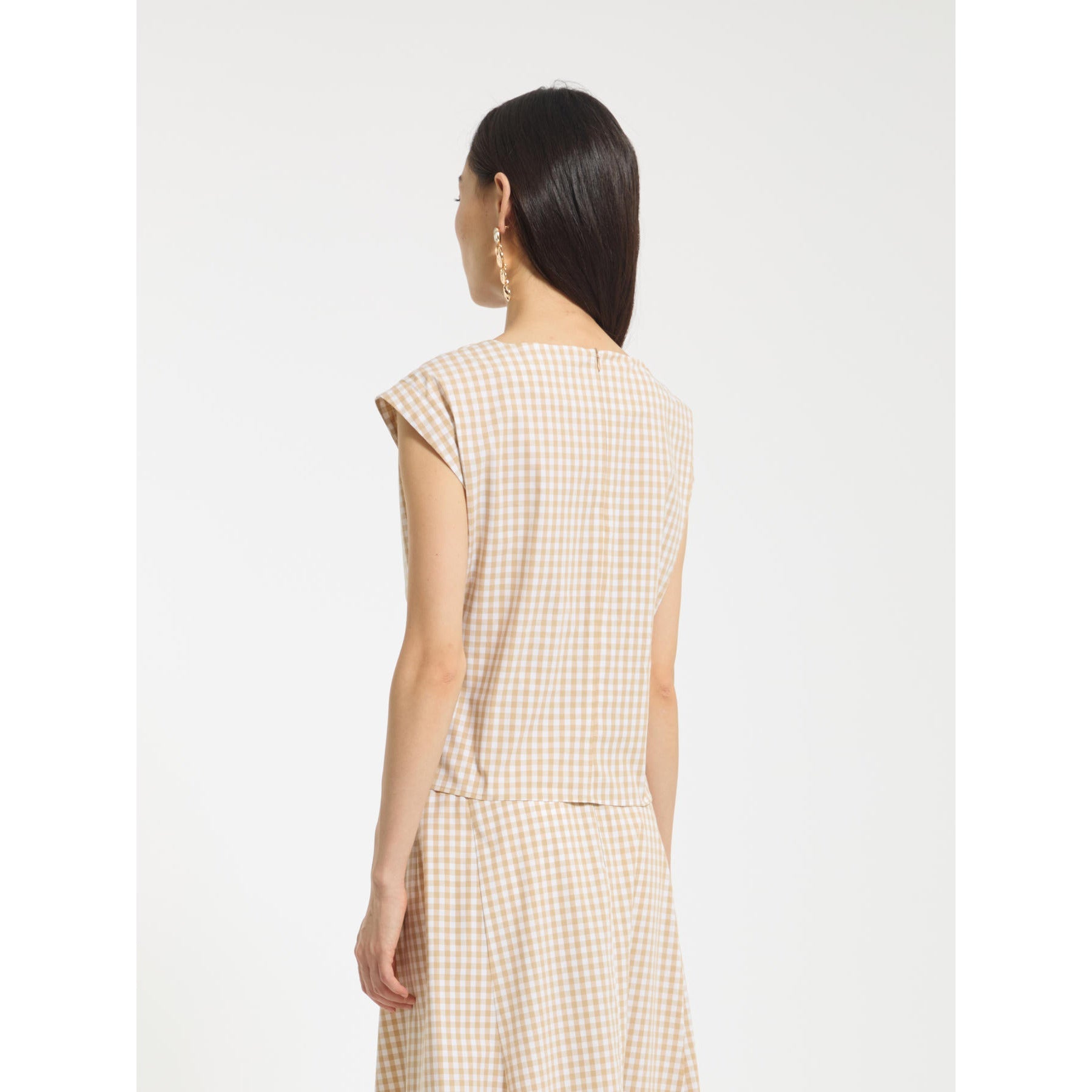 resolved:gid://shopify/Product/10403236282690