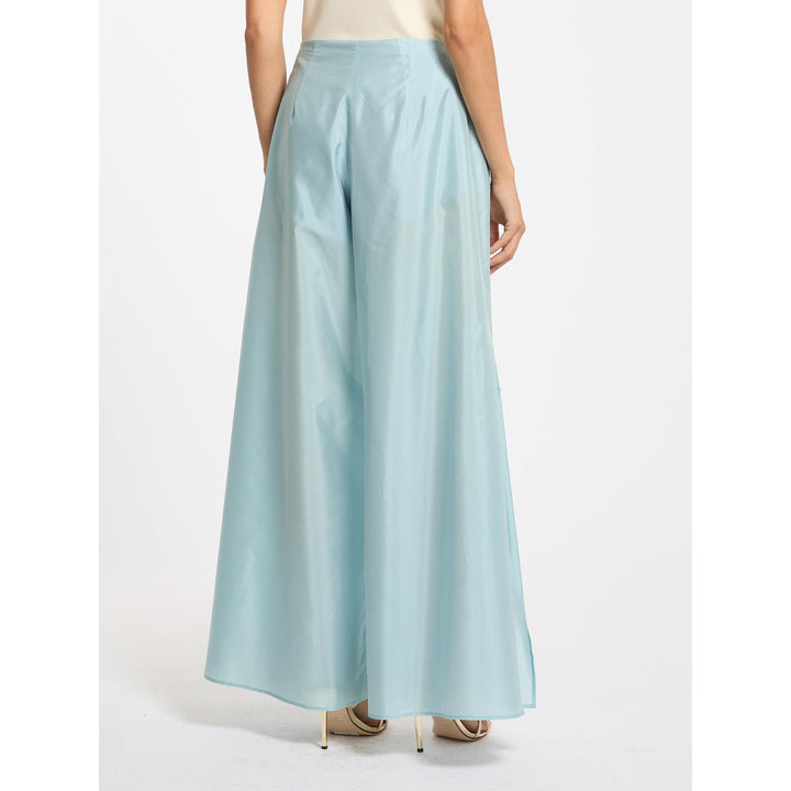 resolved:gid://shopify/Product/10403236741442