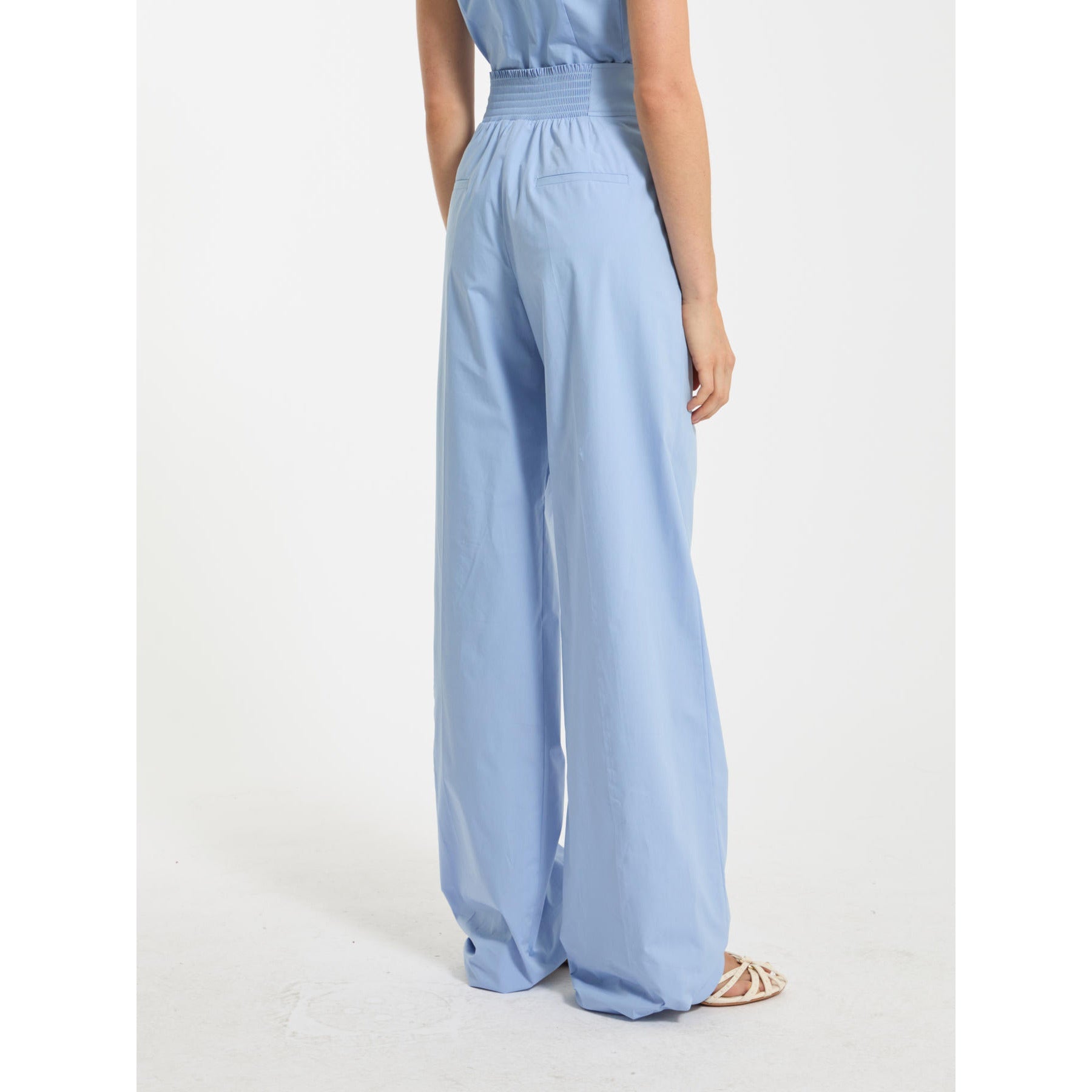 resolved:gid://shopify/Product/10403237036354