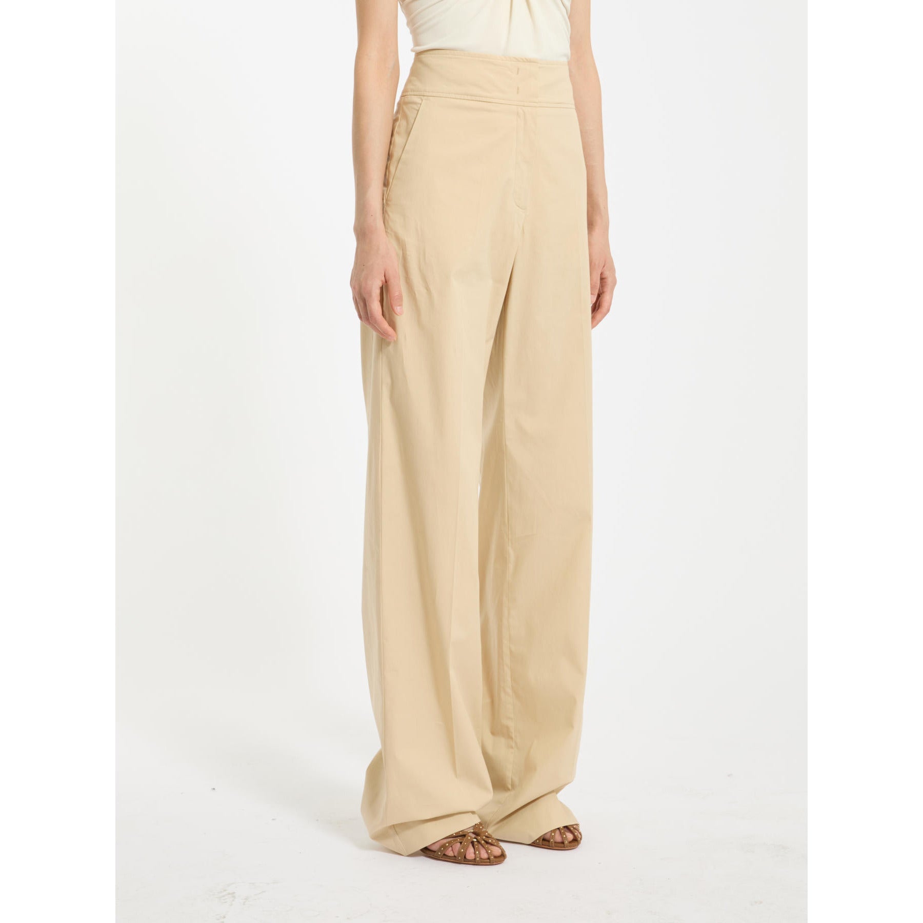resolved:gid://shopify/Product/10403237036354