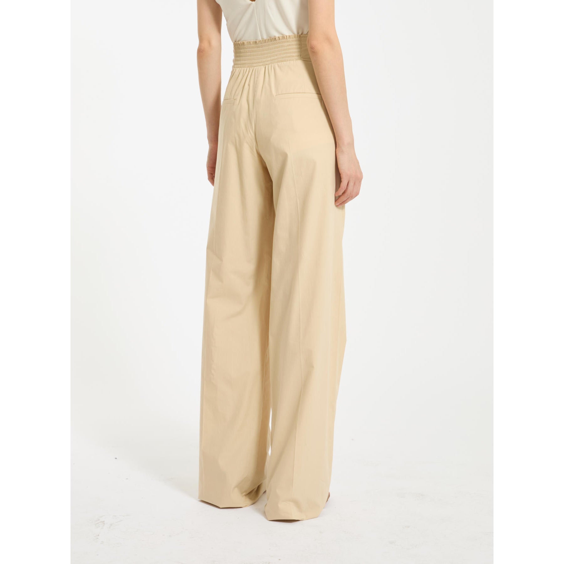 resolved:gid://shopify/Product/10403237036354