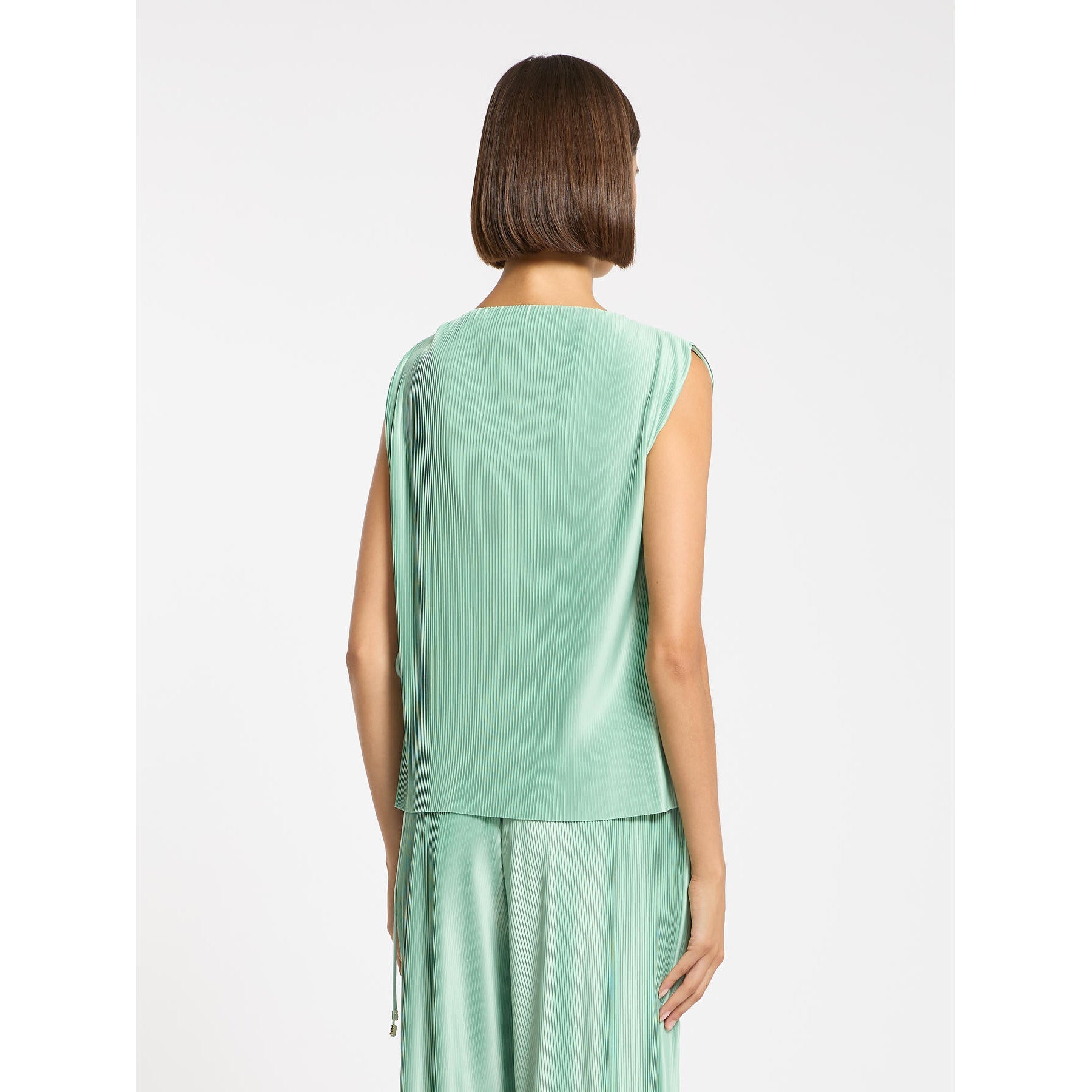 resolved:gid://shopify/Product/10403237495106