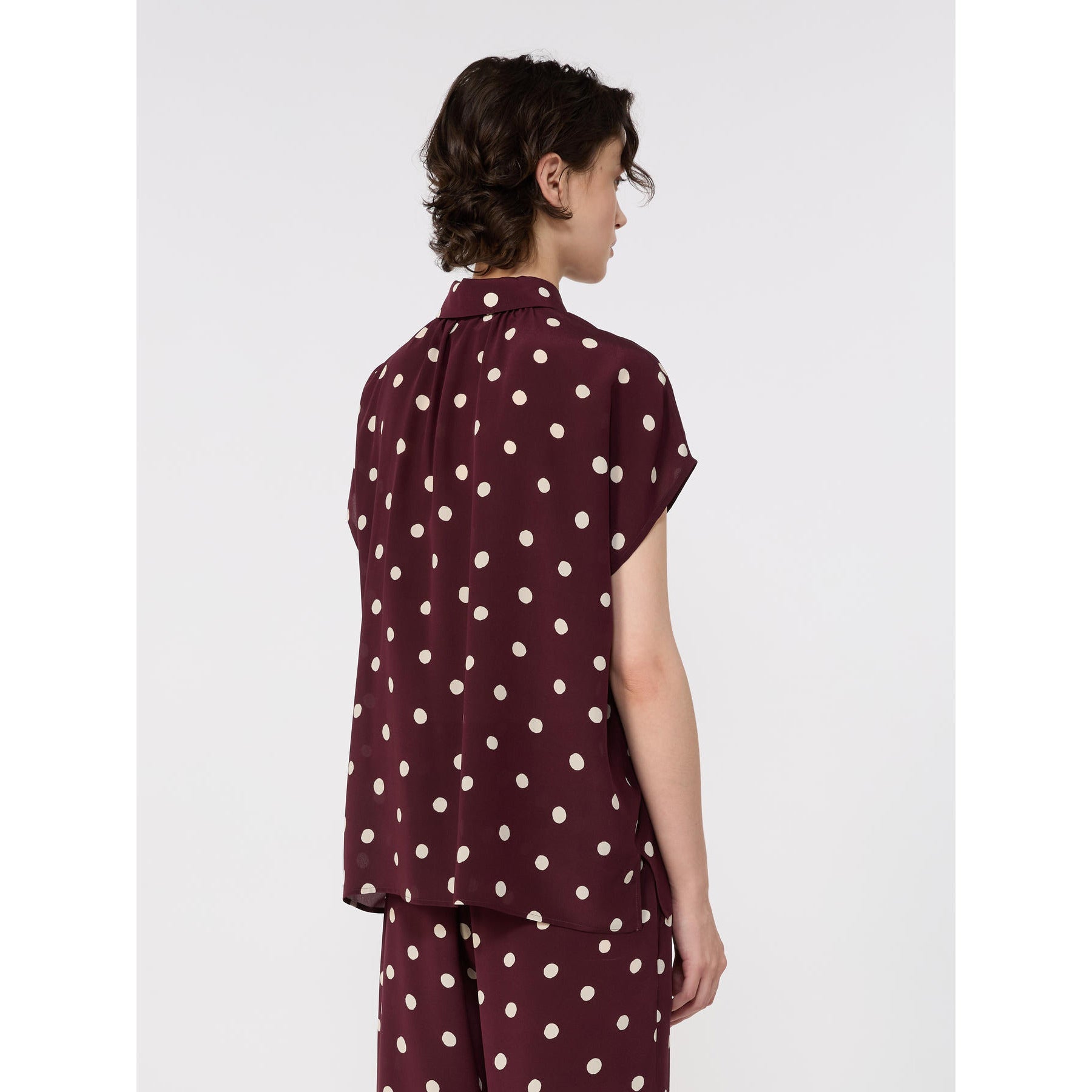 resolved:gid://shopify/Product/10416977412418