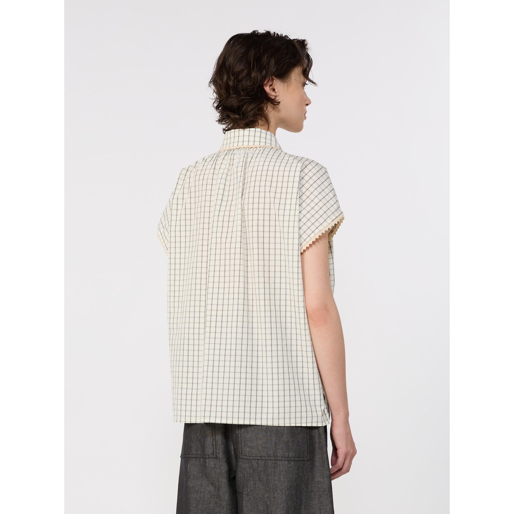 resolved:gid://shopify/Product/10416977084738