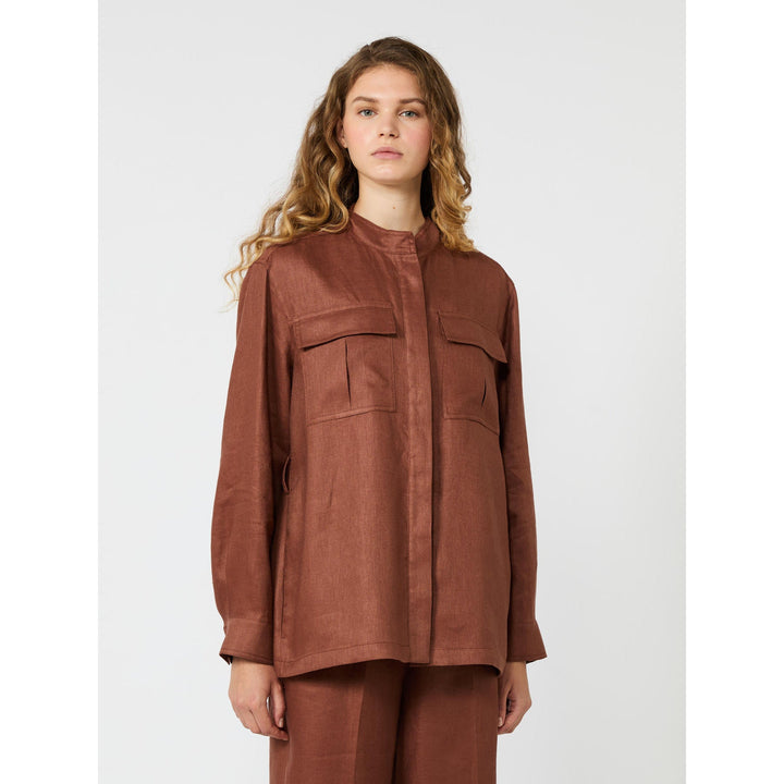 resolved:gid://shopify/Product/10416975446338