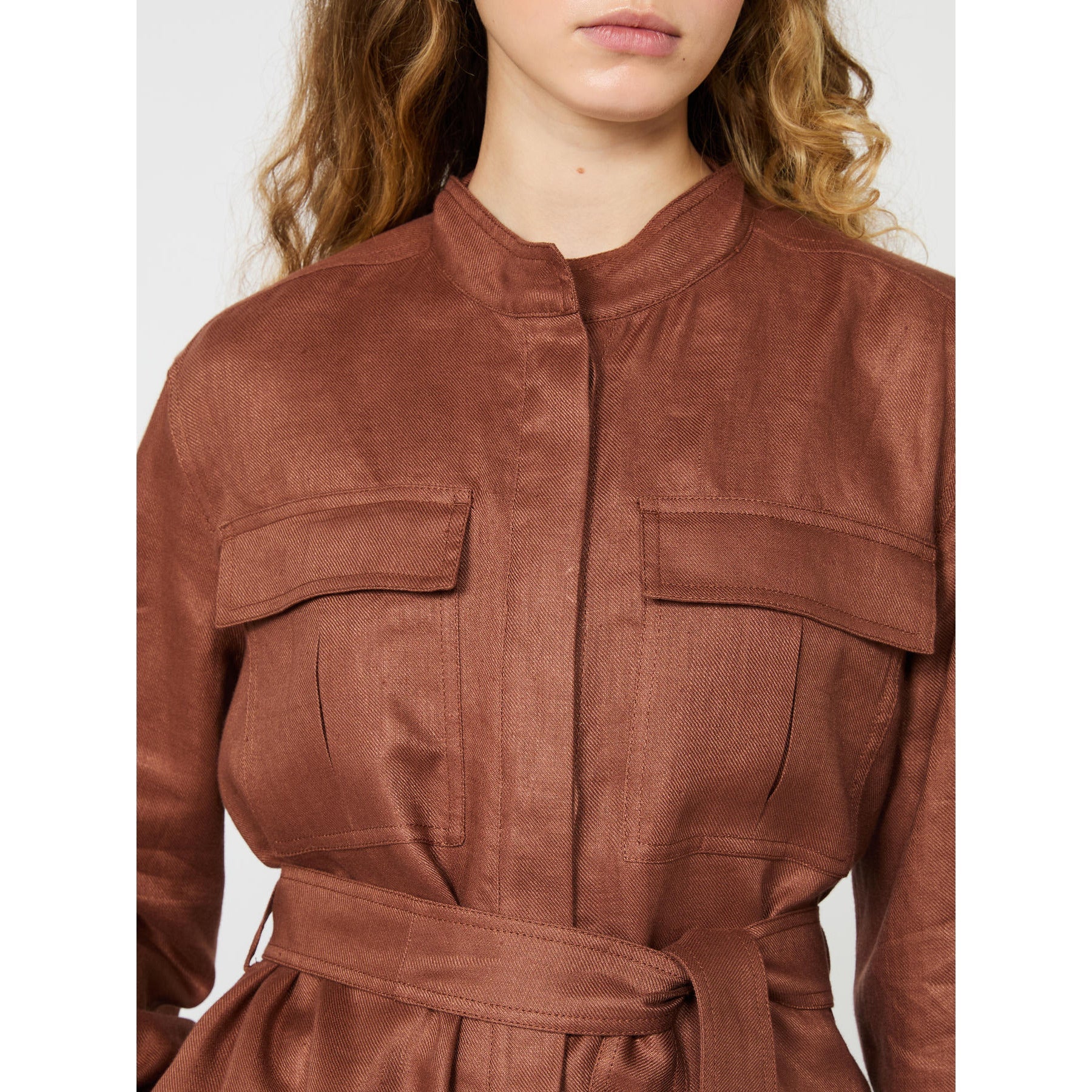 resolved:gid://shopify/Product/10416975446338