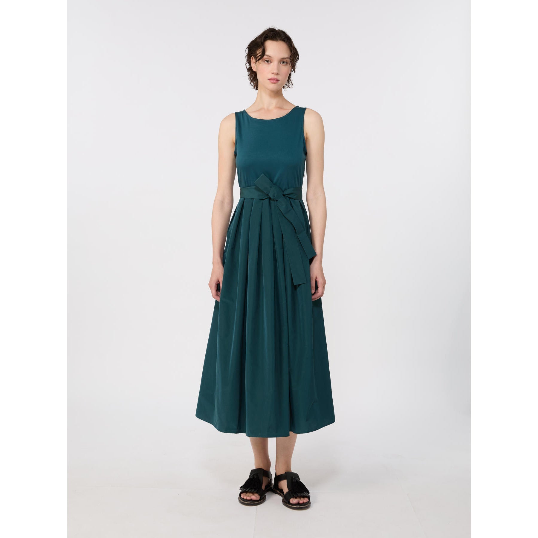 resolved:gid://shopify/Product/10416982131010