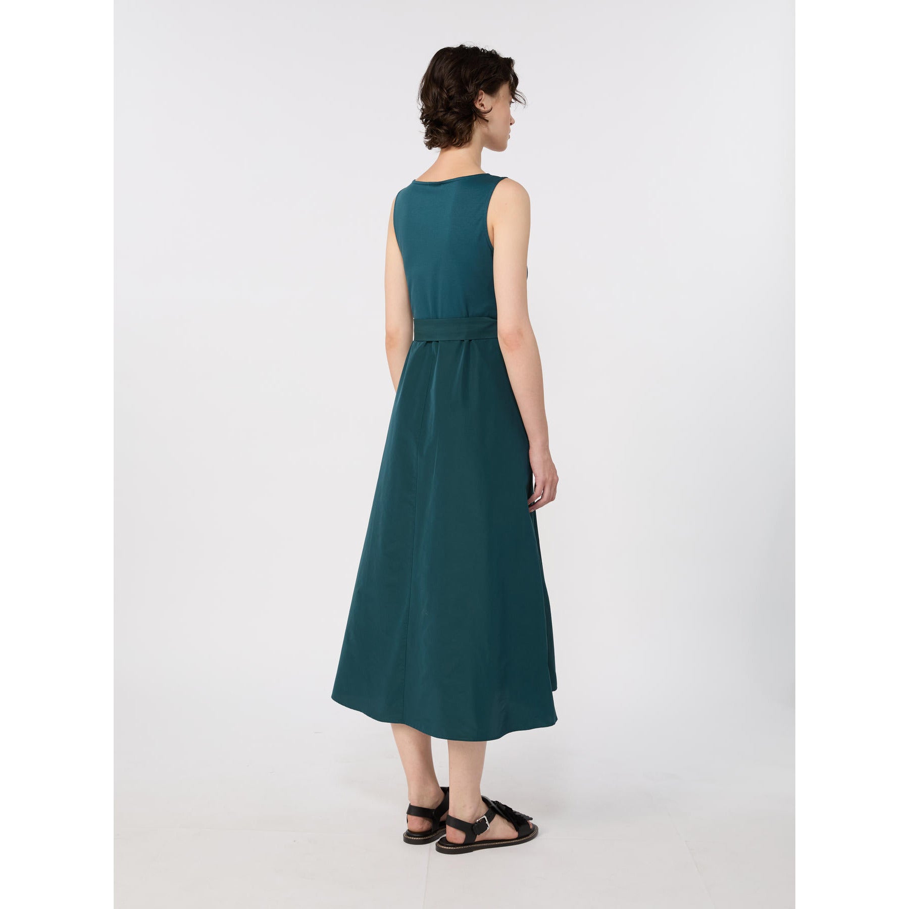 resolved:gid://shopify/Product/10416982131010