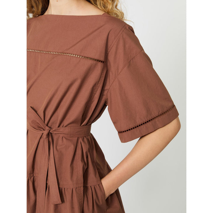 resolved:gid://shopify/Product/10416979968322
