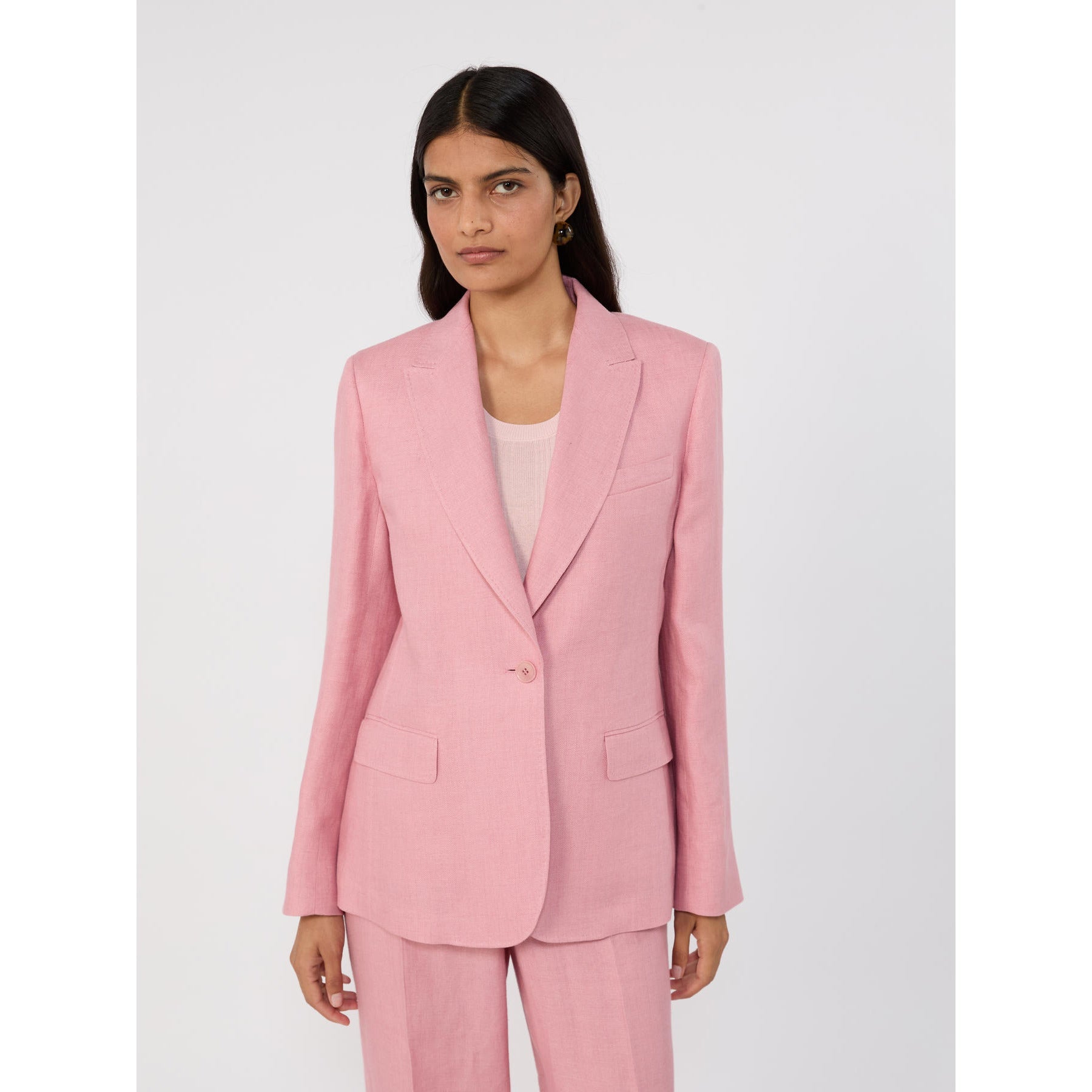 resolved:gid://shopify/Product/10416975348034