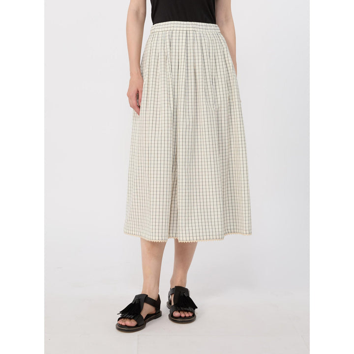 resolved:gid://shopify/Product/10416976068930