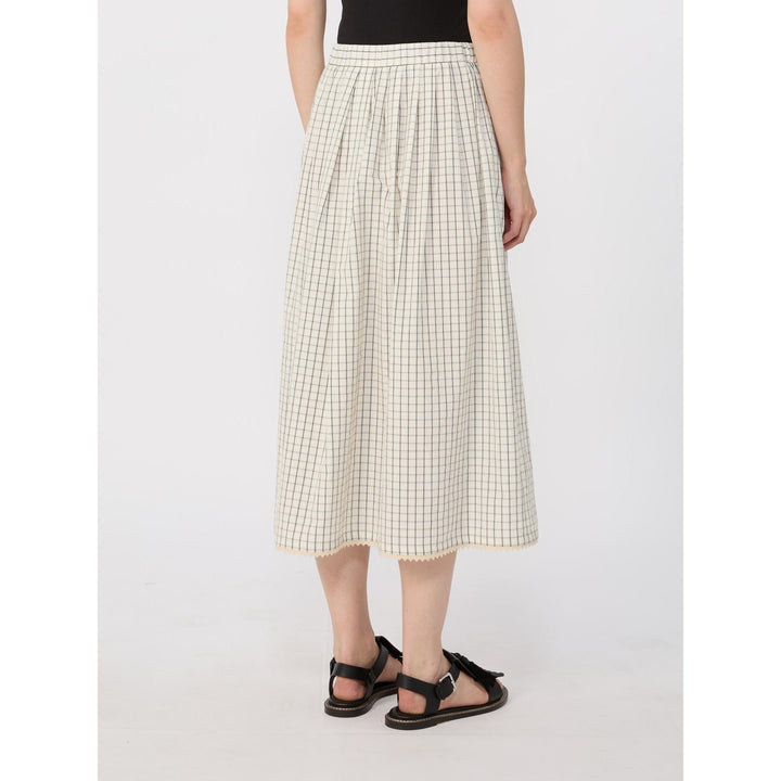 resolved:gid://shopify/Product/10416976068930