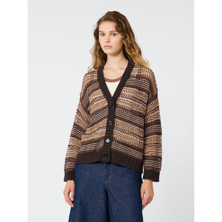 resolved:gid://shopify/Product/10416981016898