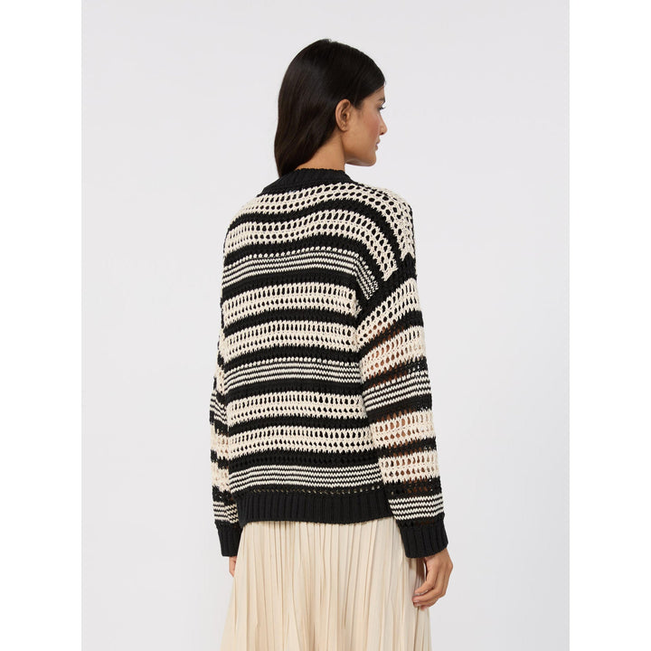 resolved:gid://shopify/Product/10416981016898