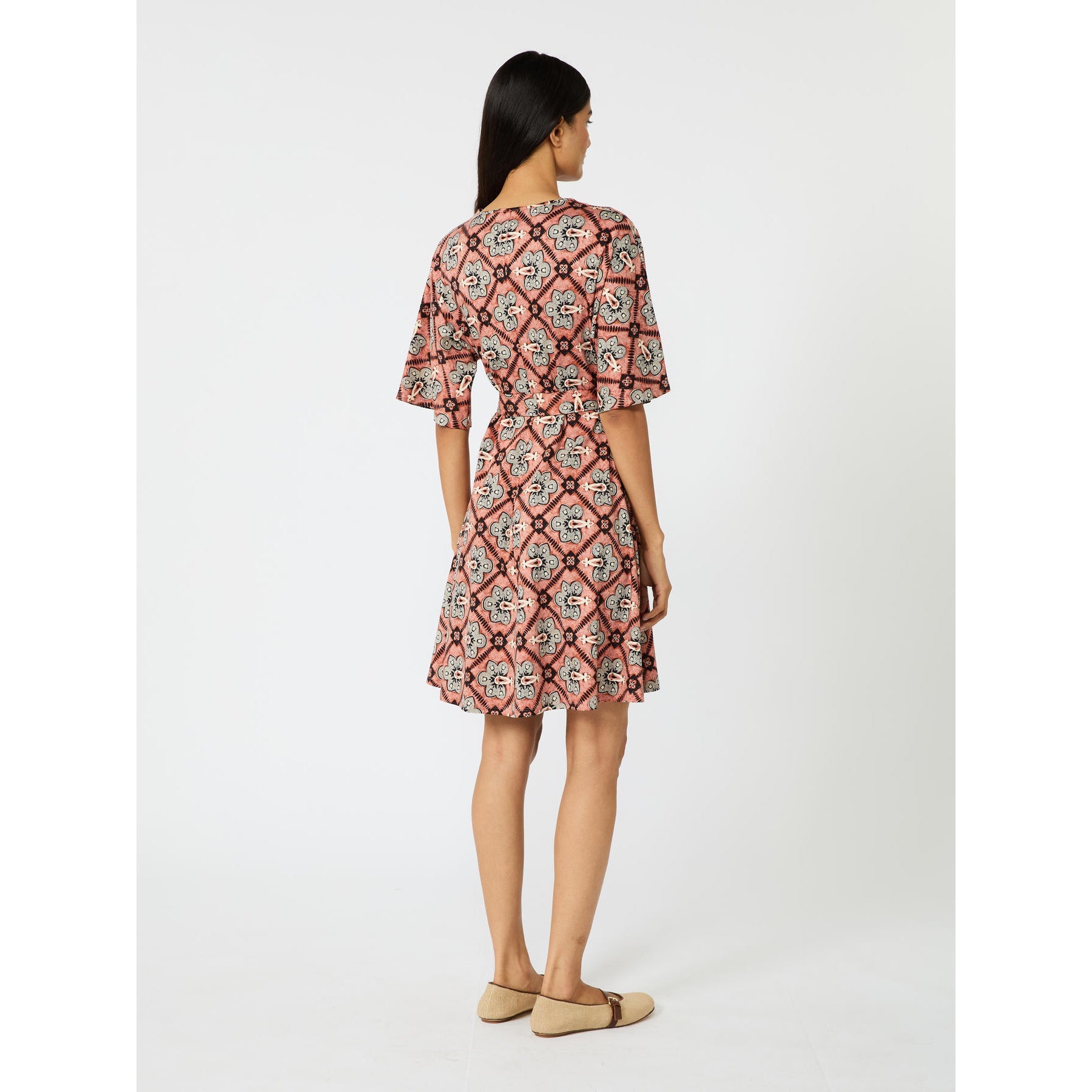 resolved:gid://shopify/Product/10416982425922