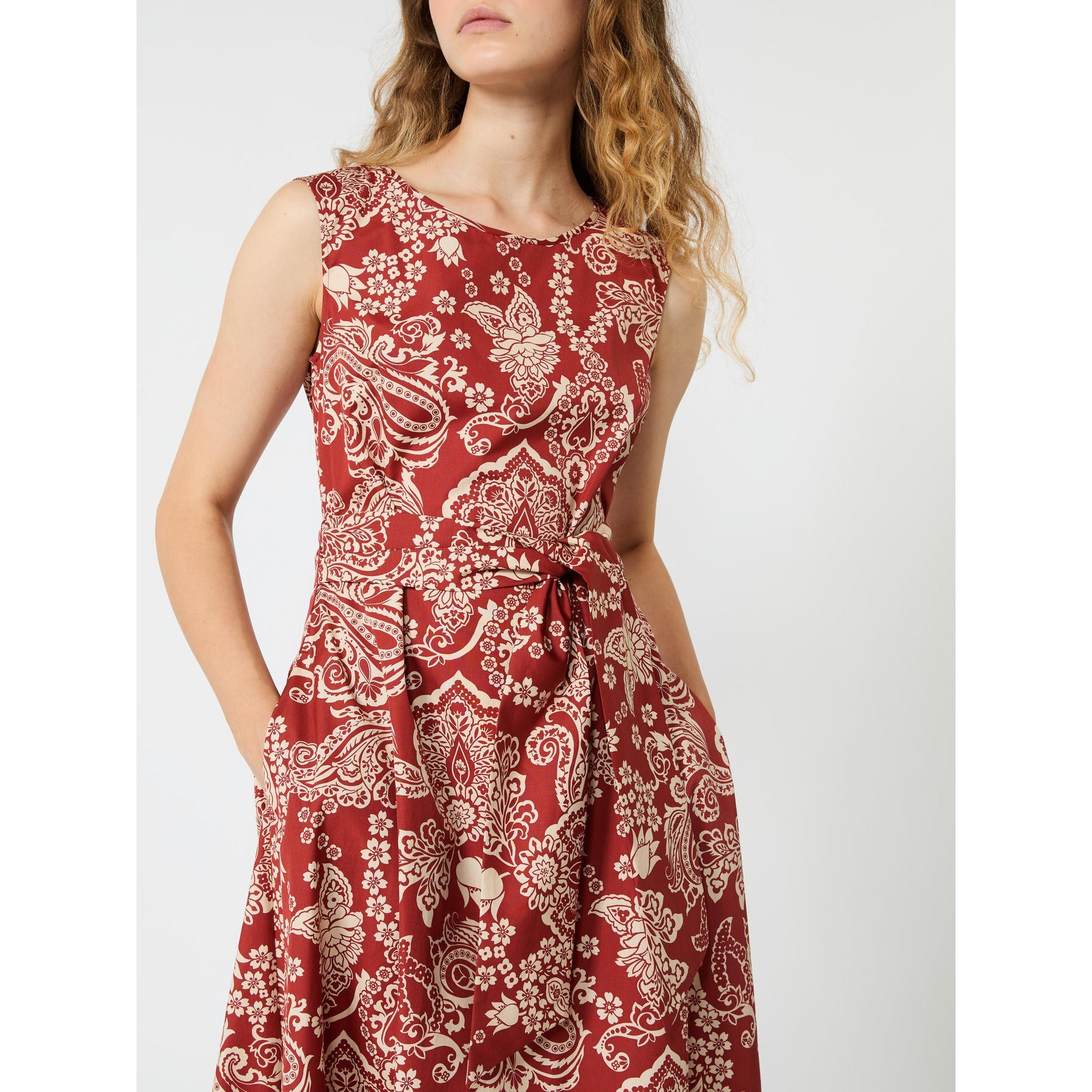 resolved:gid://shopify/Product/10416980033858