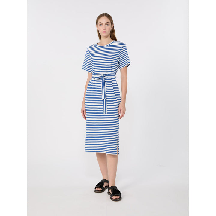 resolved:gid://shopify/Product/10416982360386